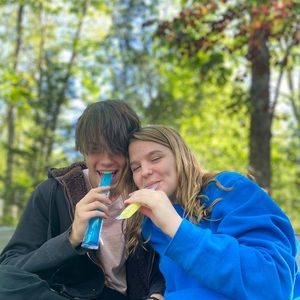 Meet your Posher, Leon